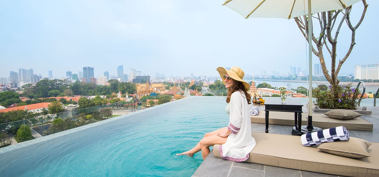 Location of GLOW PARK HOTEL Grand Royal Palace